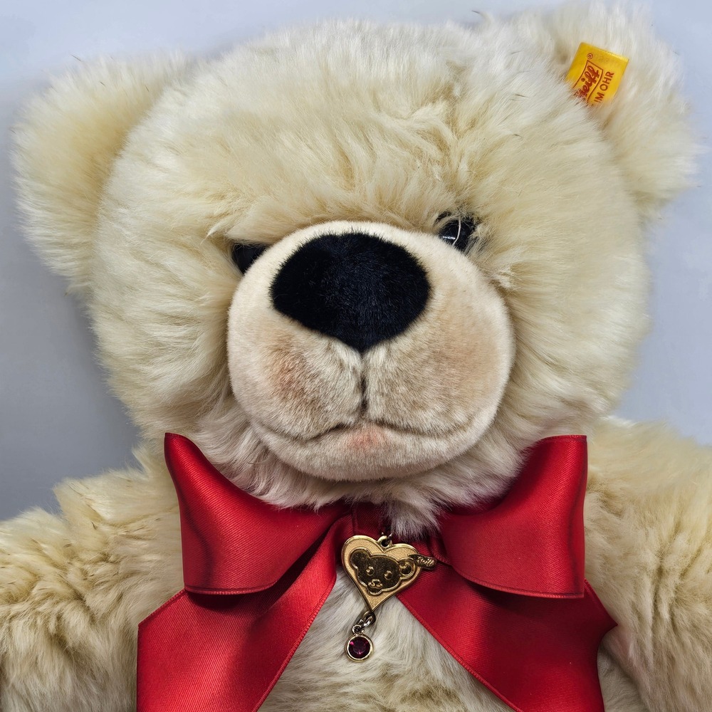 Steiff Valentine Teddy Bear 40‎ Creme Plush Red Bow Heart Pendant 668340 16in